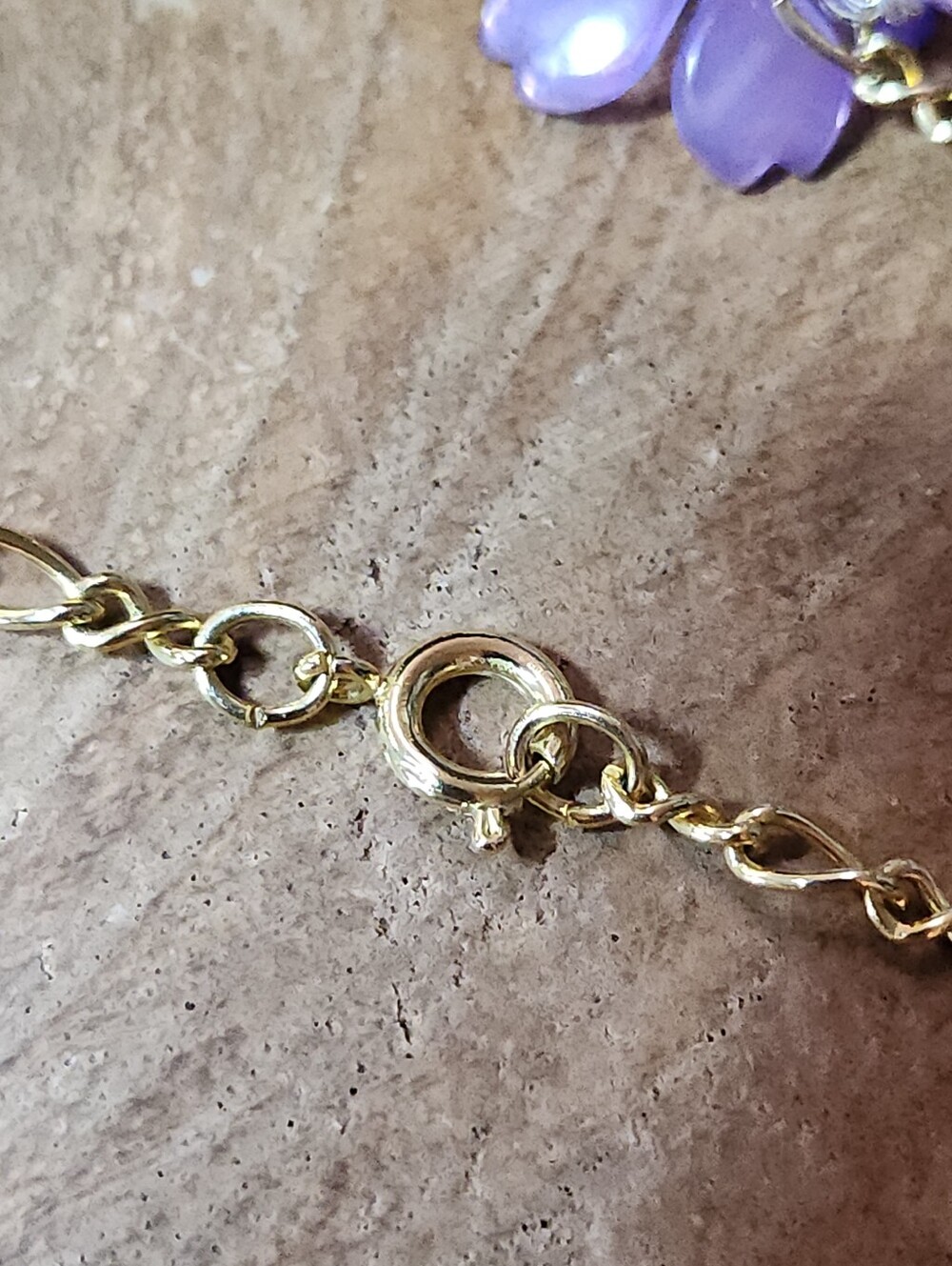 Gold Toned Chain Necklace with Flowers With Gold Toned Edges - Picture 6 of 6